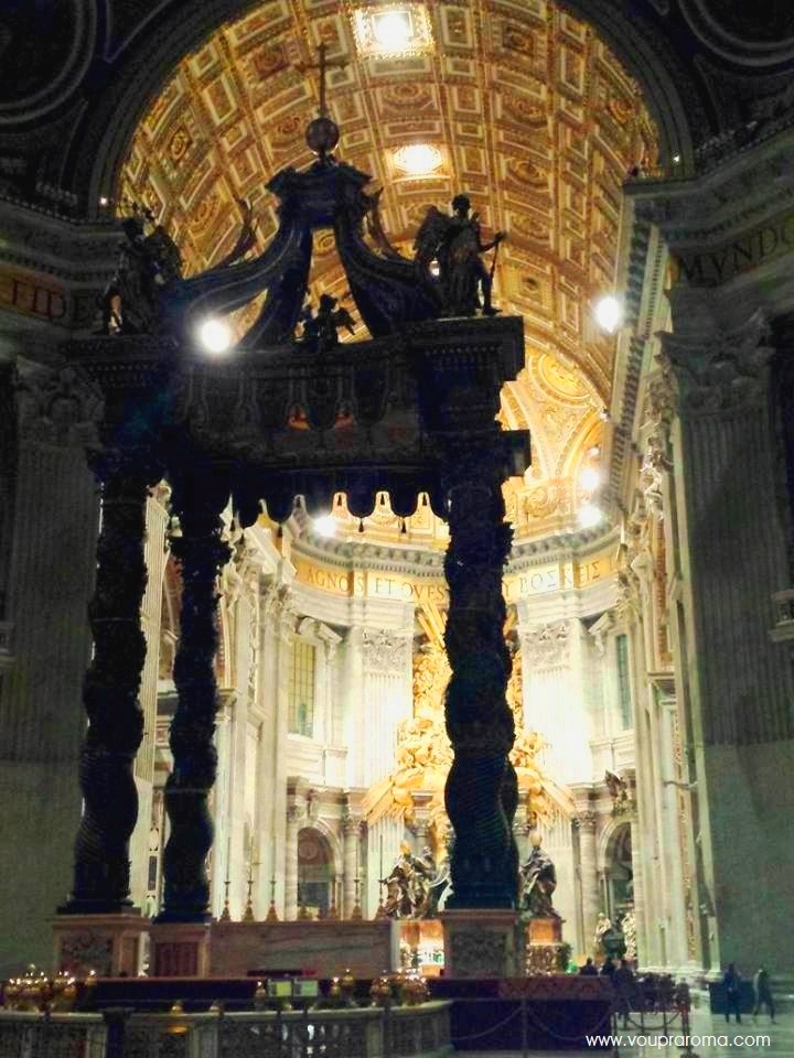 BALDAQUINO DE BERNINI