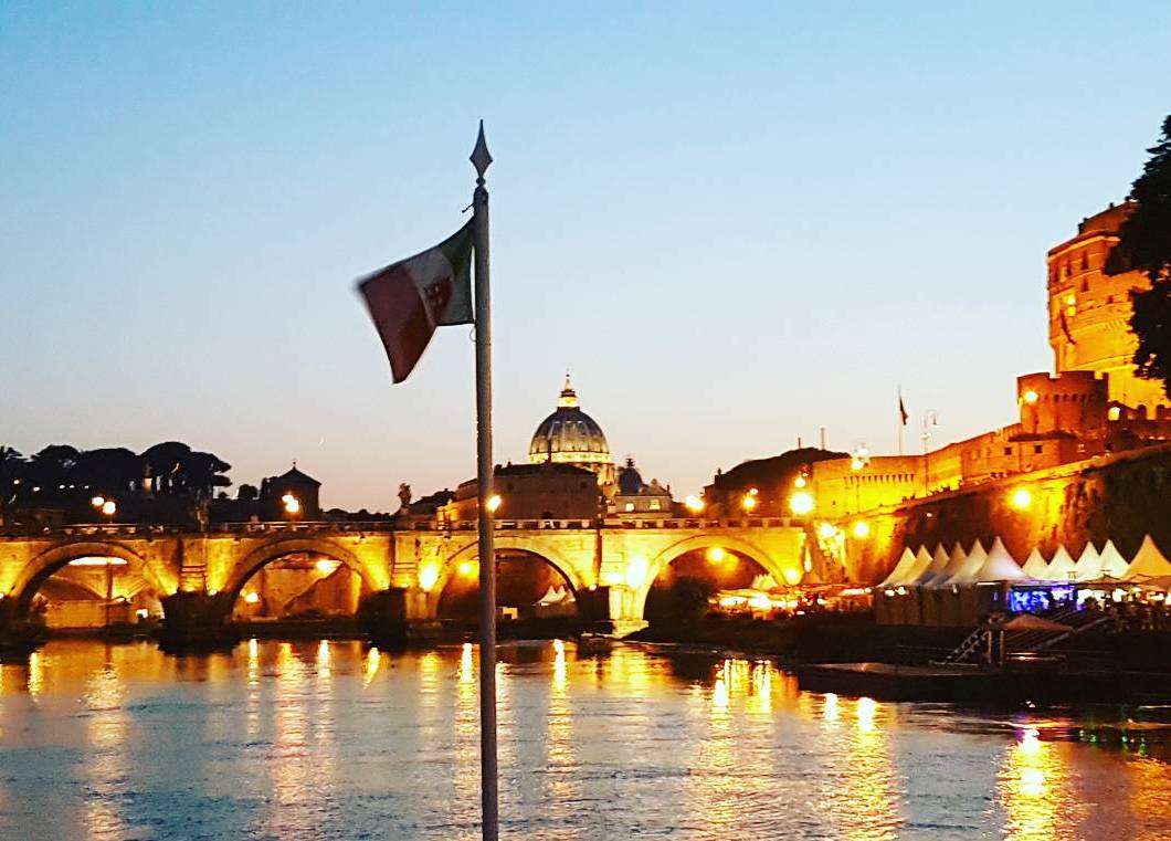 Passeio de Barco pelo Rio Tevere -Roma - Blog Vou pra Roma