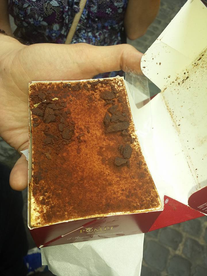 TIRAMISU POMPI - O MELHOR - FOTO Ana Venticinque