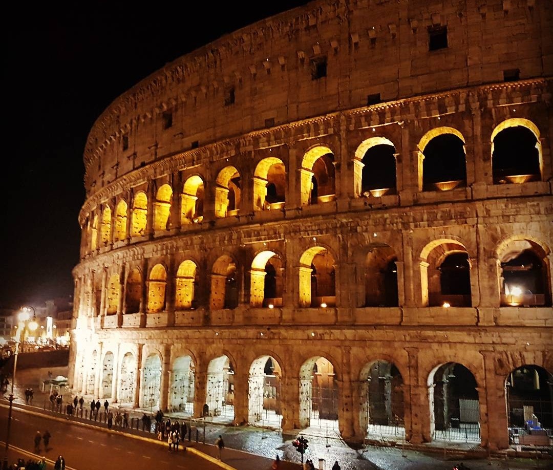Páscoa em Roma - Coliseu - Blog Vou pra Roma