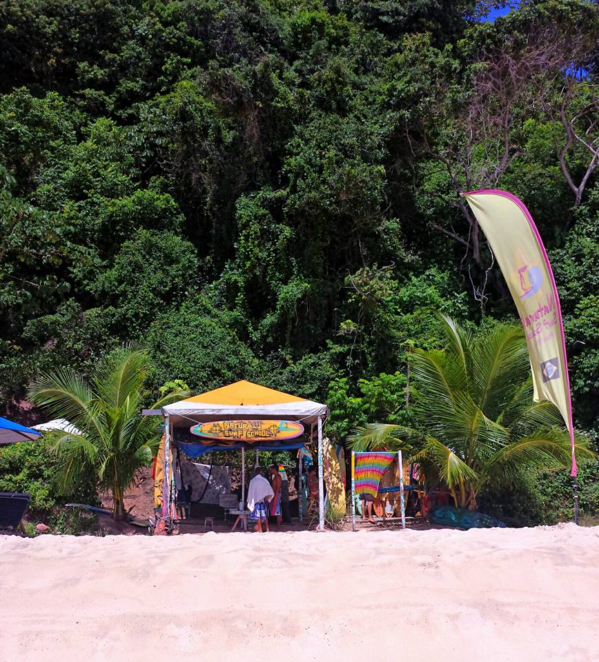 AULA DE SURF NA PRAIA DO MADEIRO - PIPA 