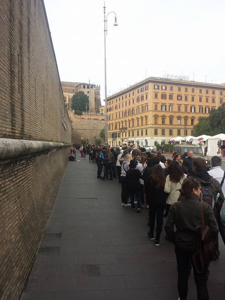 MUSEUS DO VATICANO - FILA DOMINGO GRÁTIS