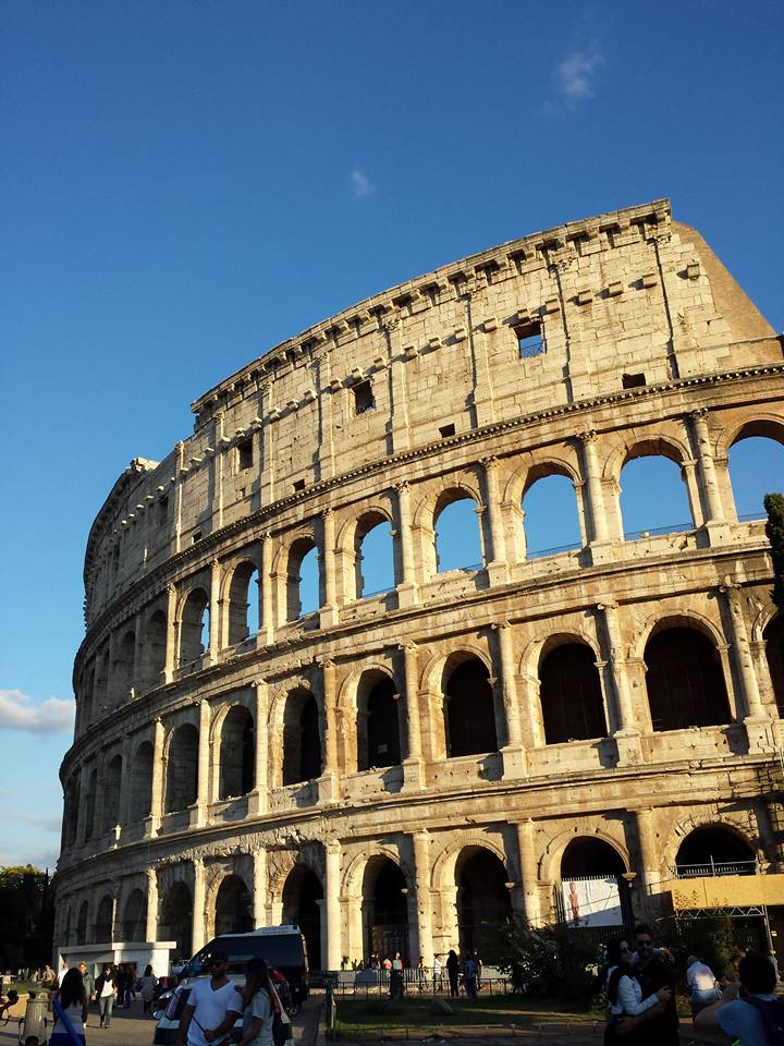 Caminhando por Roma - COLISEU 