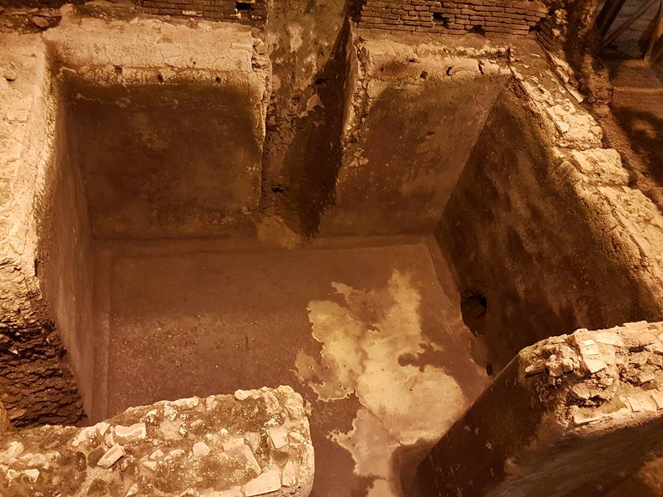 Cisterna Hidríca - Roma Subterrânea - Trevi - Blog Vou pra Roma