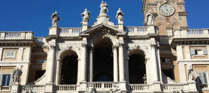 Neve e a Basílica di Santa Maria Maggiore em Roma