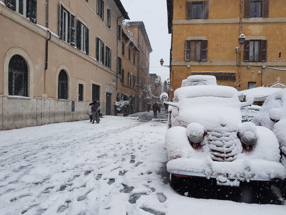 Neve em Roma